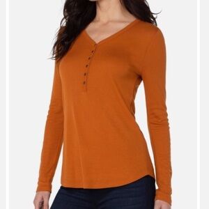 LIVERPOOL Henley Long Sleeve Ribbed Top in Curry Spice